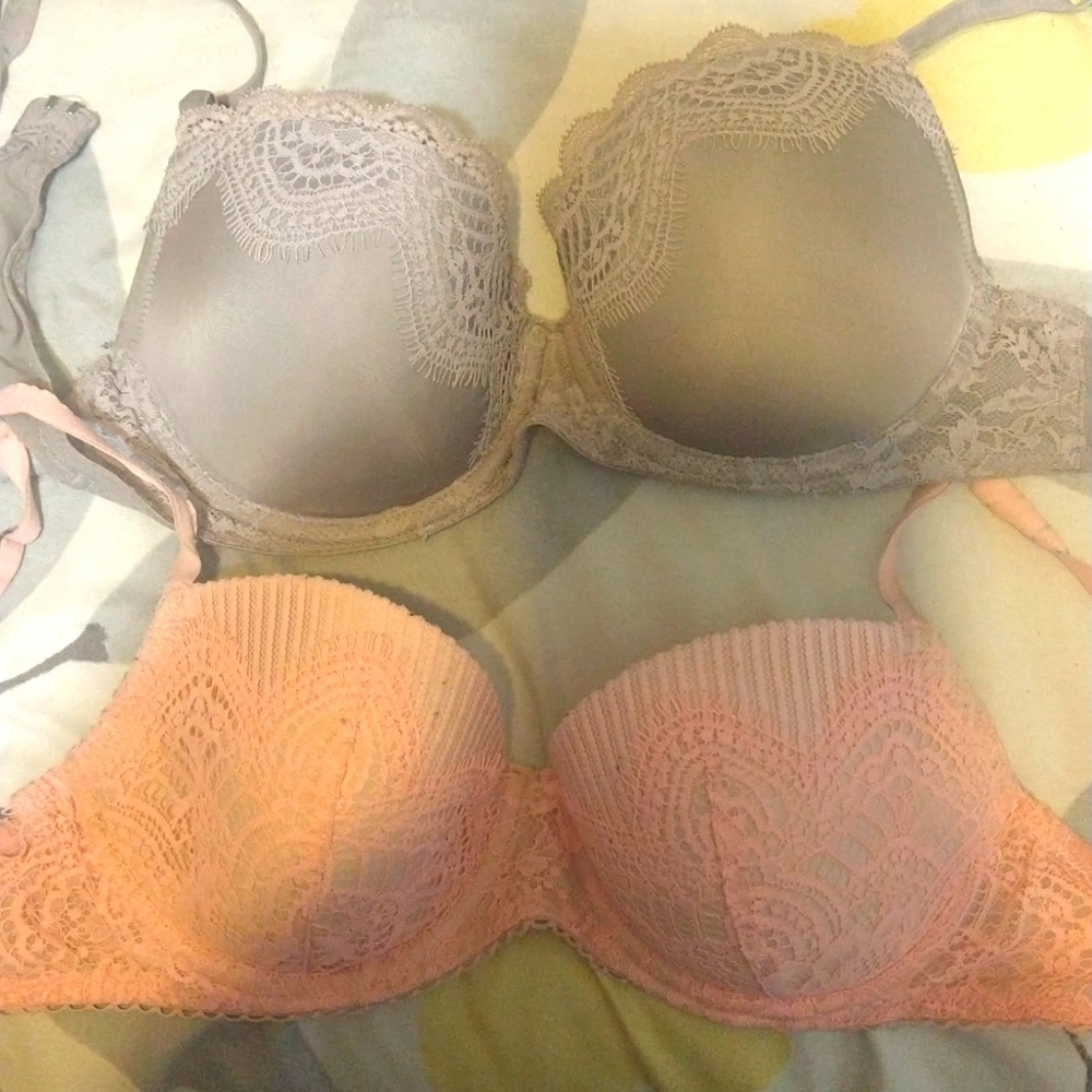 2 Victoria's Secret Dream Angels Lined demi bras 32D
